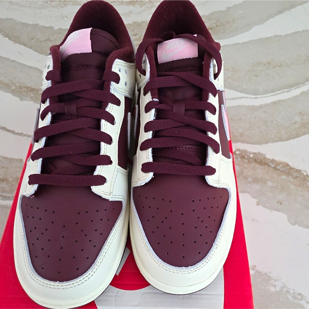 Nike Dunk Low Premium Valentine’s Day 2023 Pale Ivory Burgundy Women’s 9.5 DR970